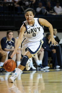 英超竞争愈发激烈，豪门鏖战不断